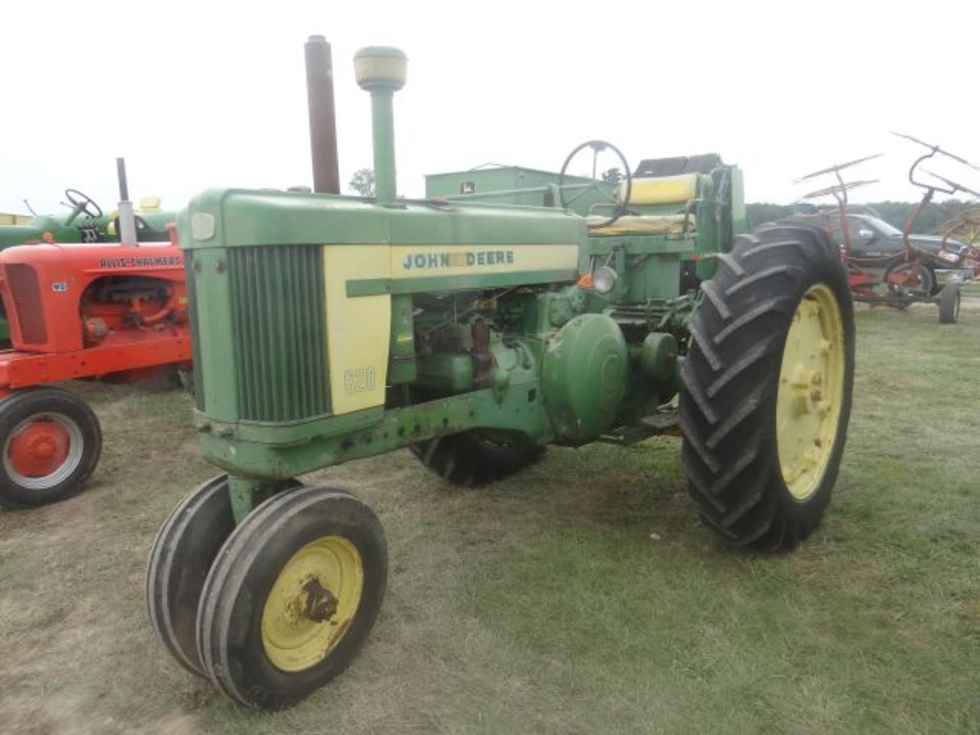 JD 620 Tractor Does Not Run, May be the carburetor