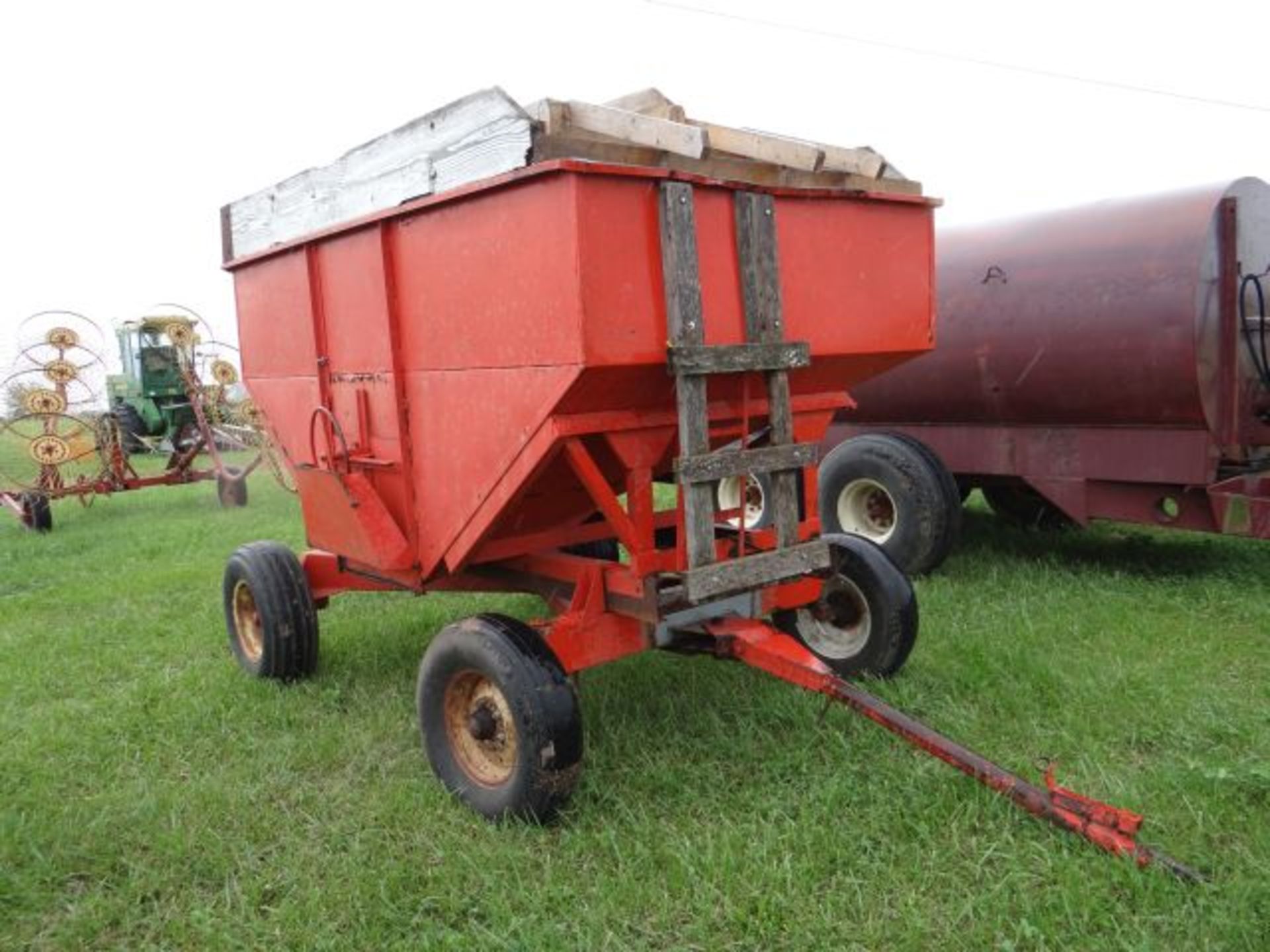 Orange Gravity Wagon on 6 Hole Gear - Image 2 of 3