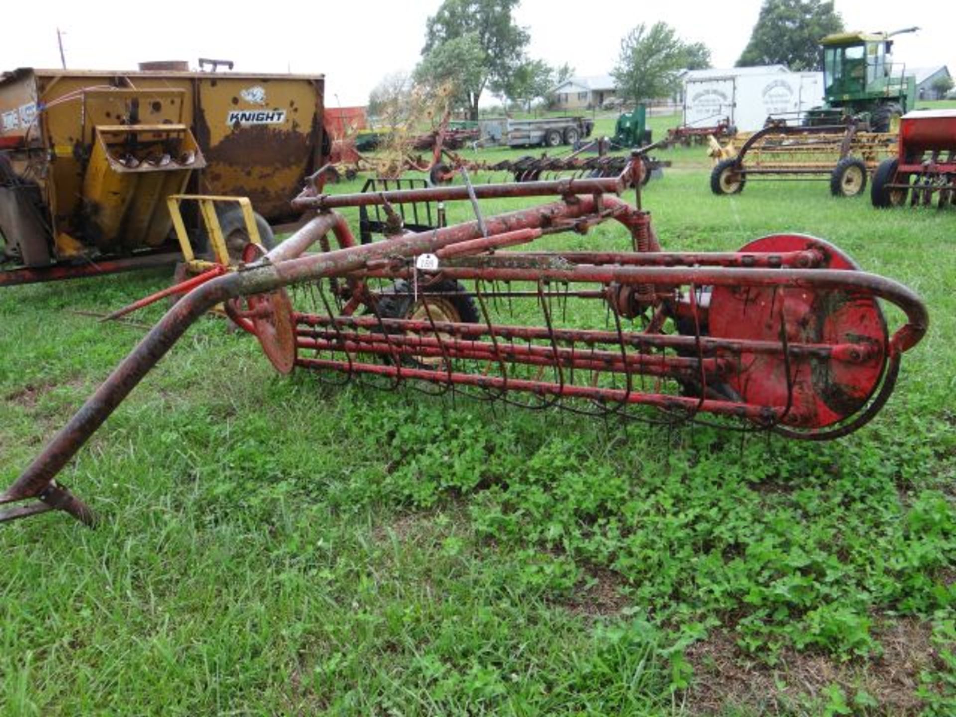 MF Side Delivery Hay Rake