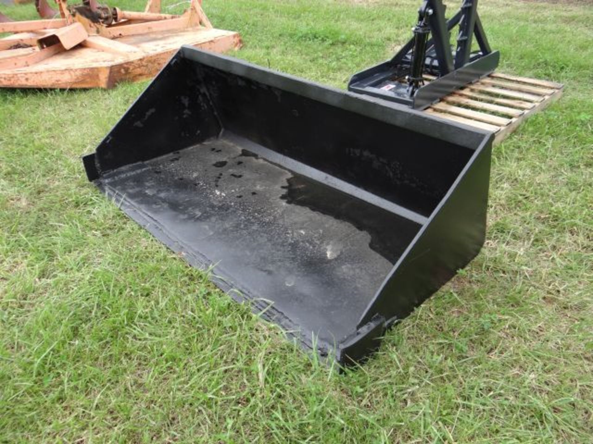 6' Skid Steer Bucket - Image 3 of 3