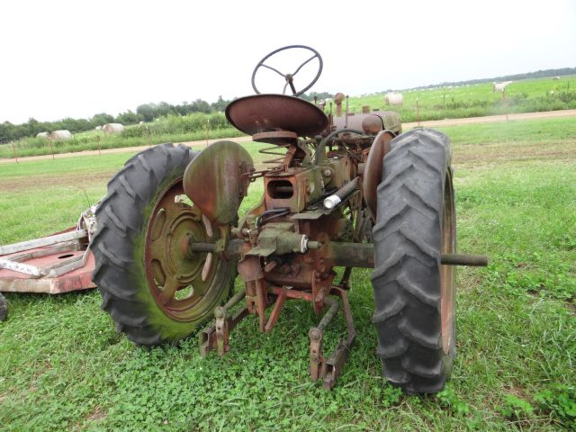 Farmall Super C Tractor w/Fast Hitch - Image 3 of 3