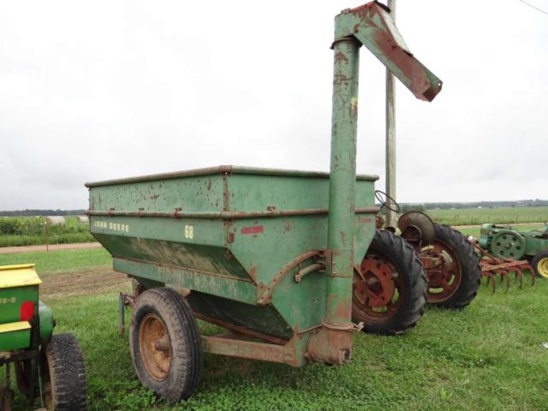 JD 68 Auger Wagon Used Last Year - Image 3 of 3