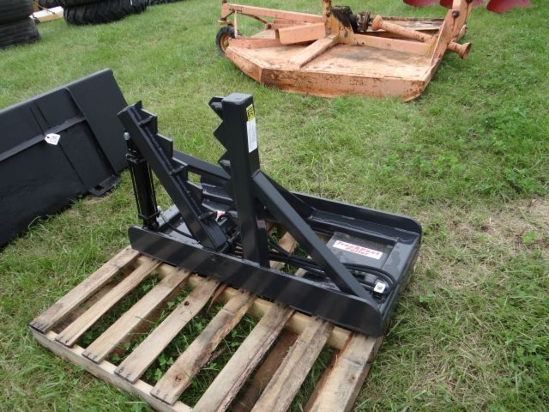 New Stout Tree & Post Puller Skid Steer Quick Attach - Image 3 of 3