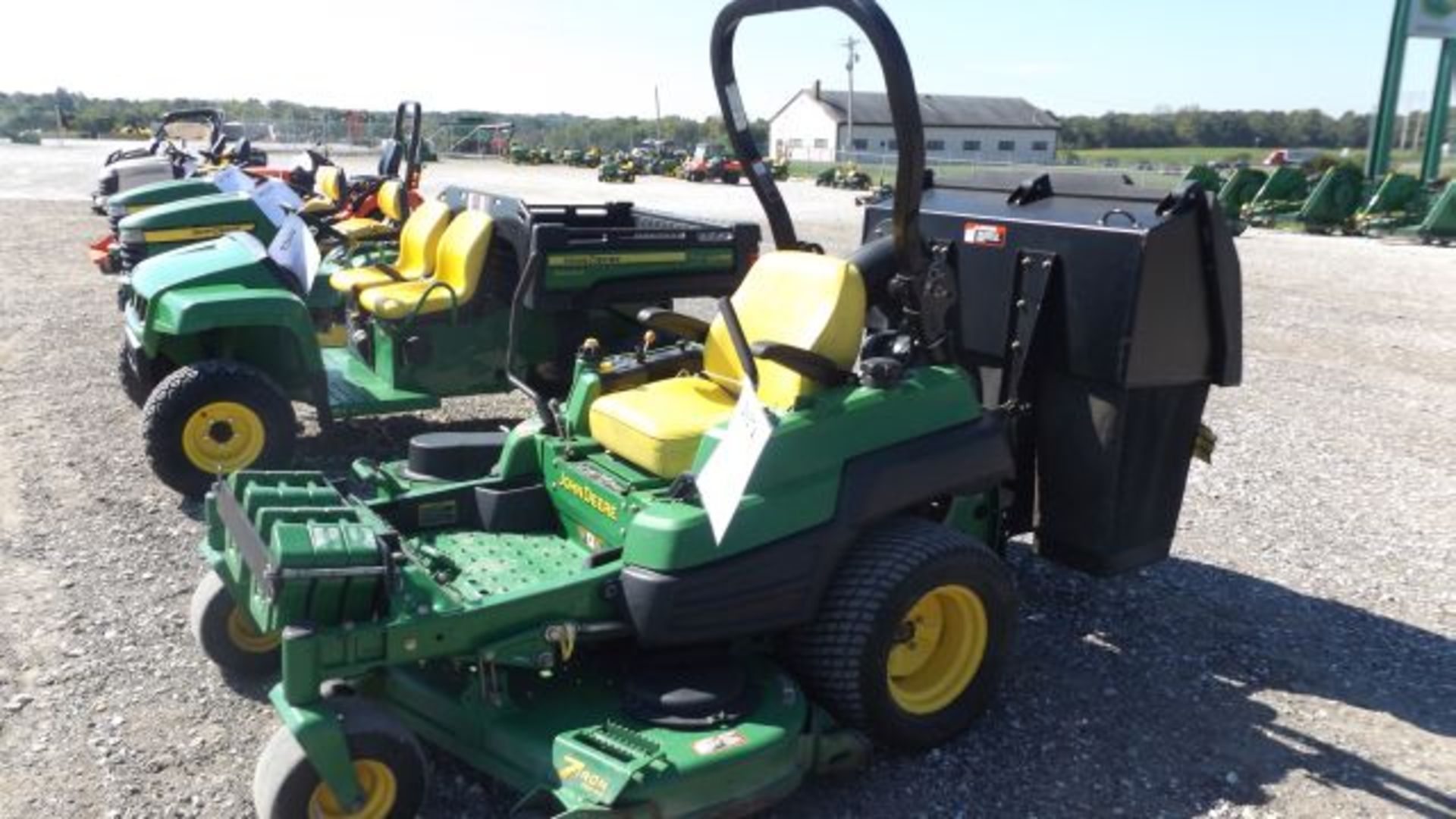 2009 JD Z830 Mid Z Pro Mower #112180, 916 hrs, 60" Deck, 27hp Kawasaki, Air Cooled, V-Twin Engine, 3