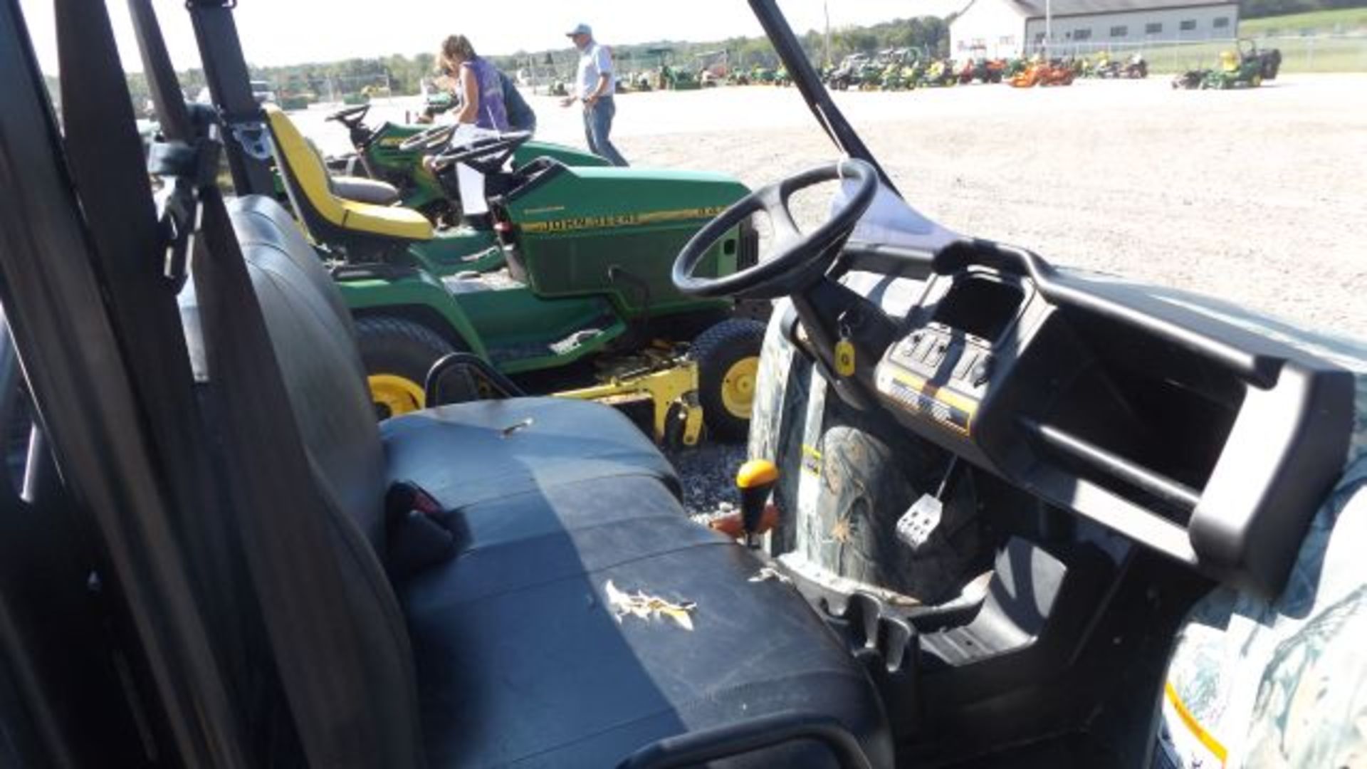 2011 JD 855D Gator #111408, 475 hrs, 4wd, Diesel, 24hp Yanmar, Water Cooled, Traction Tires, Black - Image 3 of 4