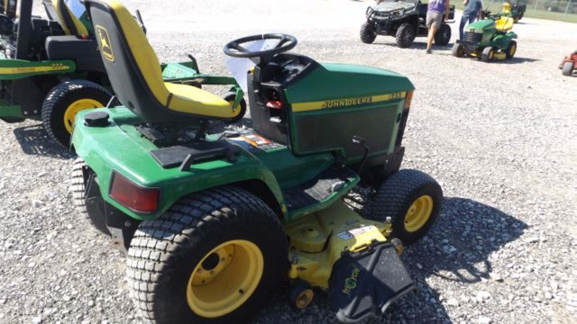 2000 JD 445 Mower #112002, 742 hrs, 54" Deck, 22hp Kawasaki, EFI, Water Cooled, Hydro, PS, Diff - Image 2 of 3