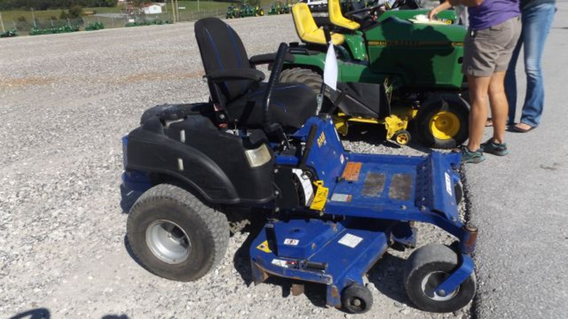 2012 Dixon Ram48ZT Mower #111766, 152 hrs, 48" Deck, 26hp Briggs Pro, Air Cooled, sn#021112C001172