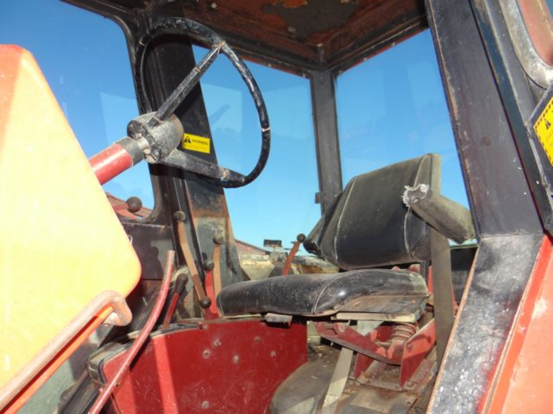 AC 7050 Tractor Diesel, Good Rubber, Does Not Run - Image 4 of 4