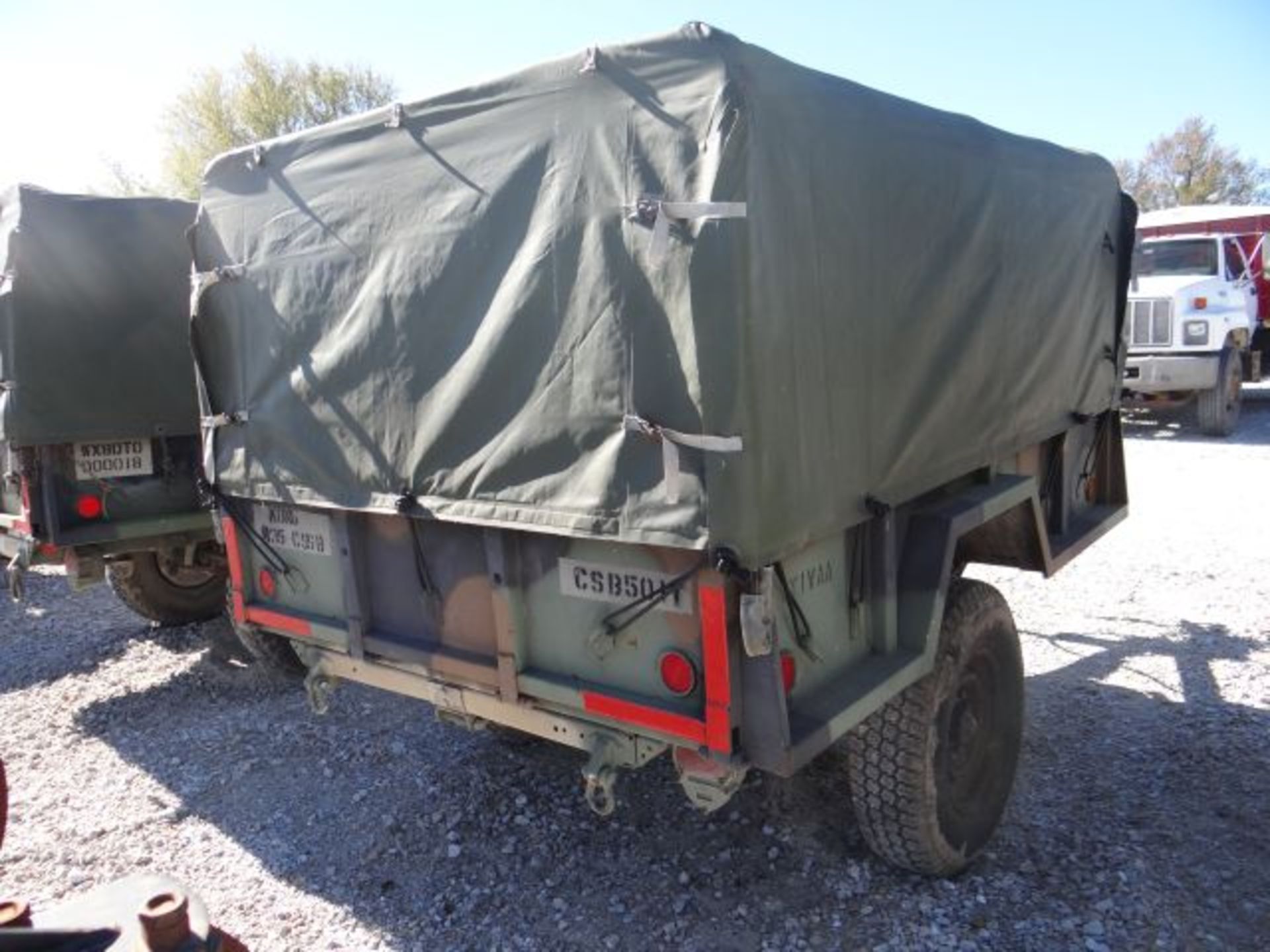 1991 UMC Military Trailer 3/4 Ton, Pintle Hitch, Cargo Tarp, Jack Handle in the Office, Title in the - Image 3 of 3