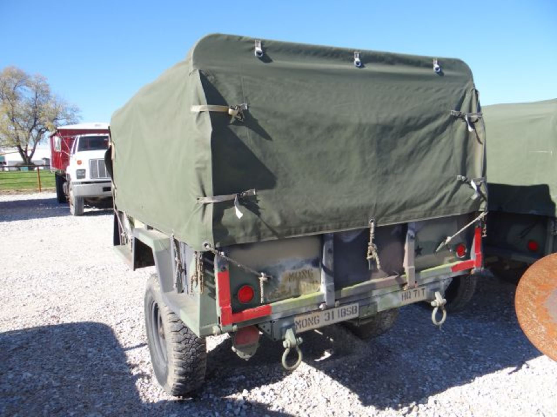 1990 Military Trailer 3/4 Ton, Pintle Hitch, Cargo Tarp, Title in the Office - Image 3 of 3