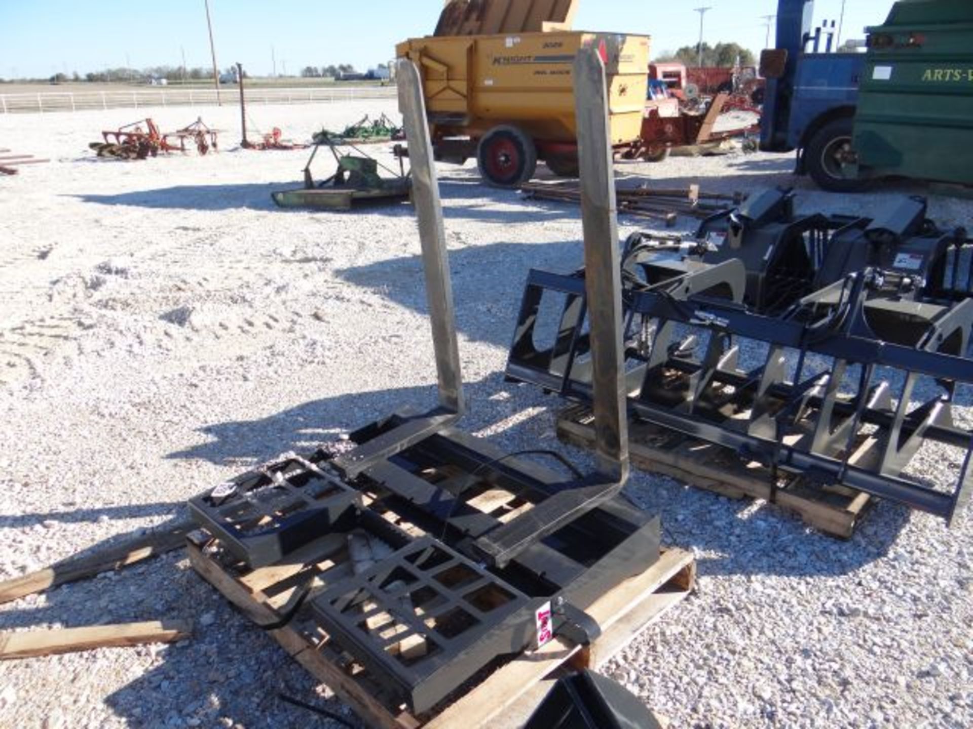 New Stout Pallet Forks - Image 2 of 2