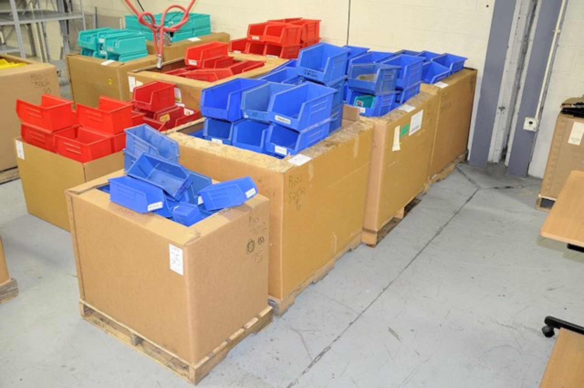 Lot-Plastic Bins in (5) Pallet Boxes