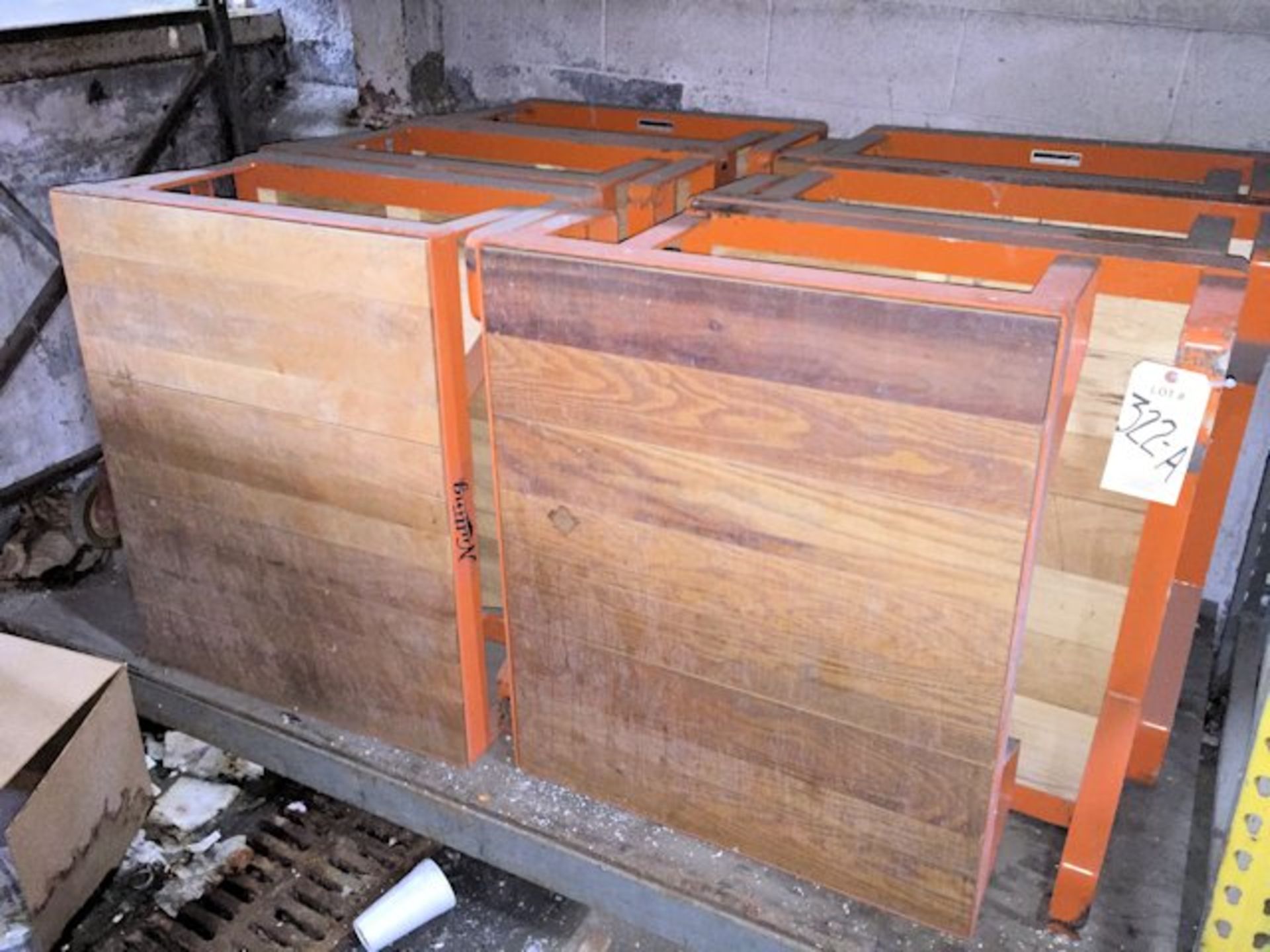 Lot-Riser Pallets in (1) Section; (Truck Well)