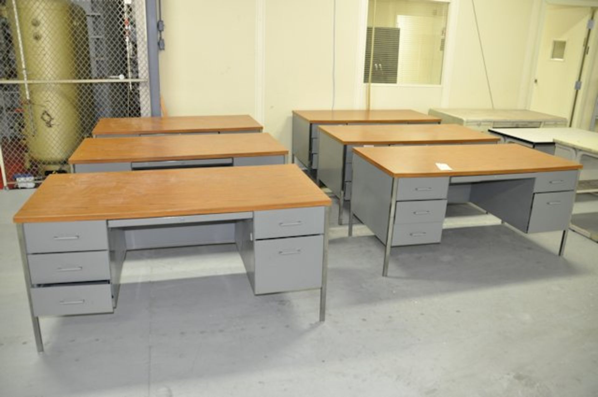Lot-(10) Desks in (3) Rows