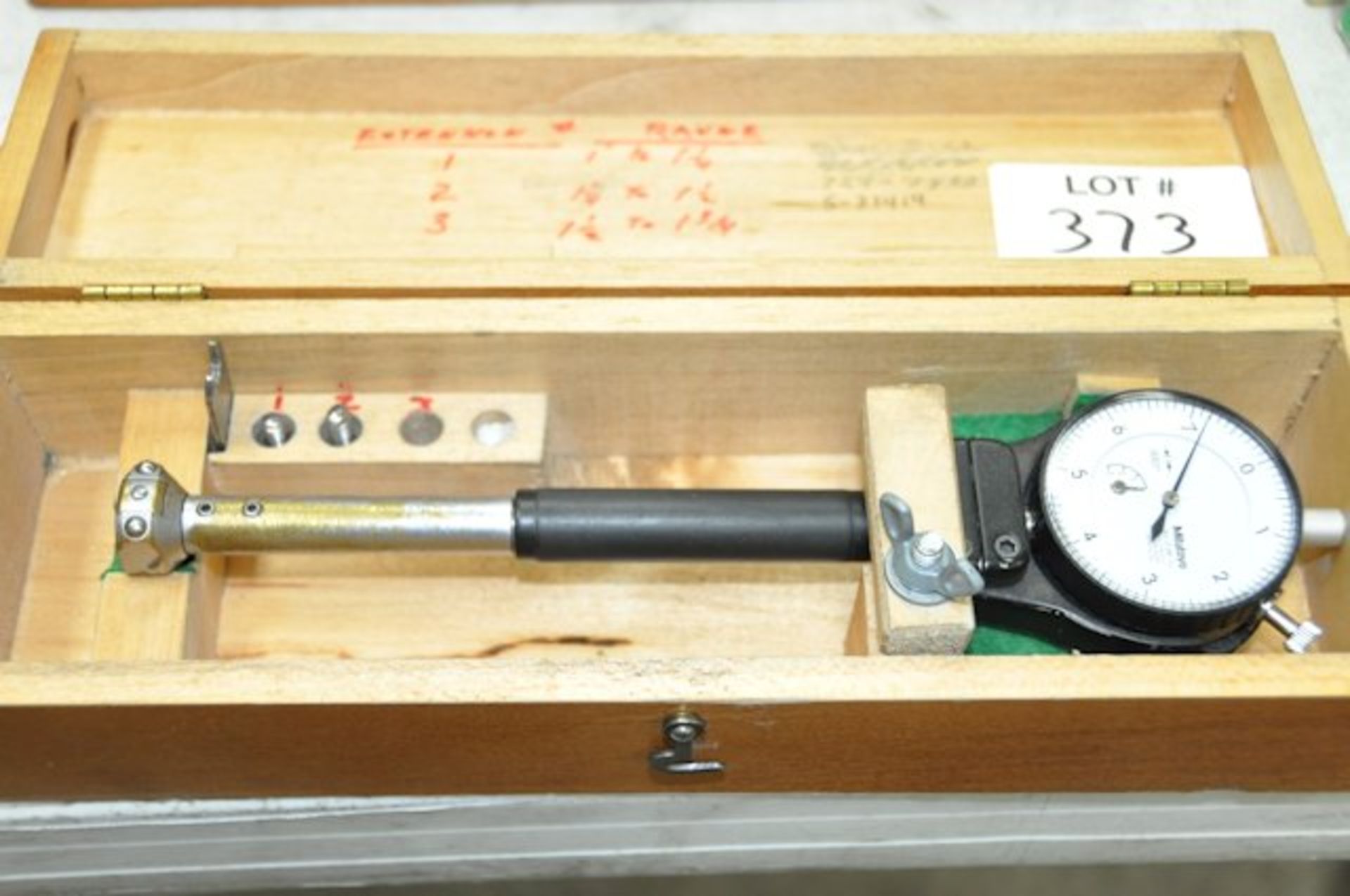 MITUTOYO Carbide Tipped Bore Gage with Case