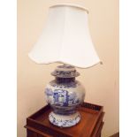 Spode Italian Pattern blue and white vase shaped table lamp with shade