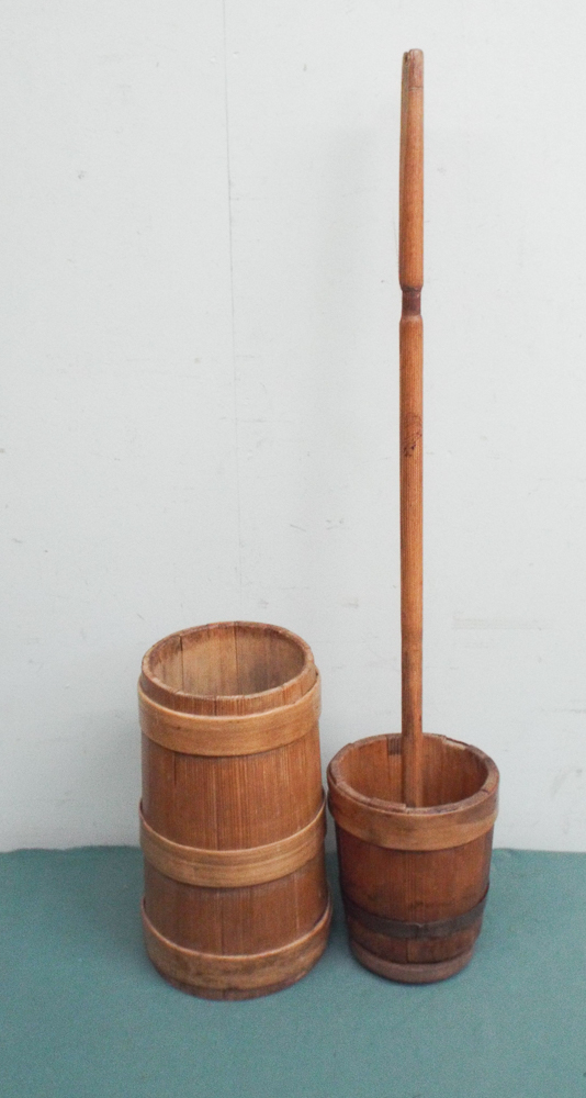 Old circular tub shaped push handle butter churn