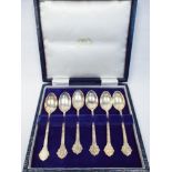 Cased set of six silver teaspoons with celtic design knops