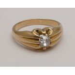 Gents 18ct gold signet ring set with an old cut diamond of approximately 1 carat.