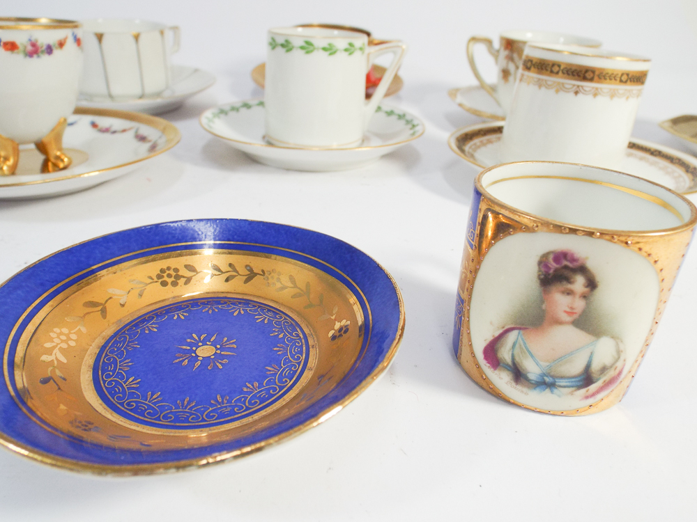 Collection of 9 porcelain cabinet cups and saucers to include Vienna porcelain cabinet cup - Image 3 of 4