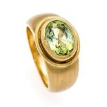 Peridot-Ring GG 750/000 mit einem feinen oval fac. Peridot 10 x 8 mm in sehr guter Farbe,RG 54, 16,2