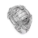 Brillant-Ring WG 750/000 mit 156 Diamant-Baguettes, zus 1,69 ct und 22 Brillanten, zus.0,12 ct W/