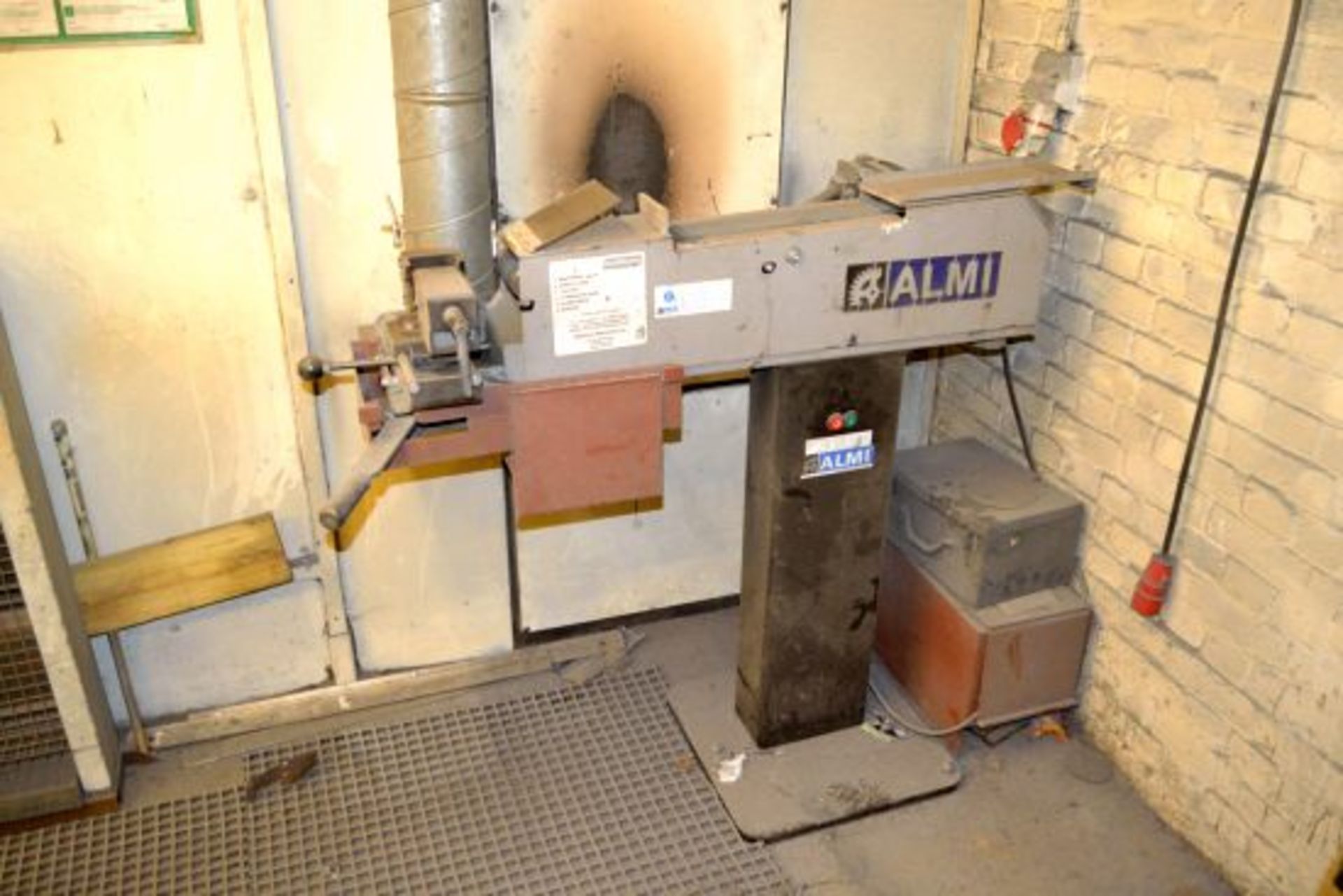 Almi AL100U belt linishing machine, belt approx 100mm x 1900mm - Image 2 of 2