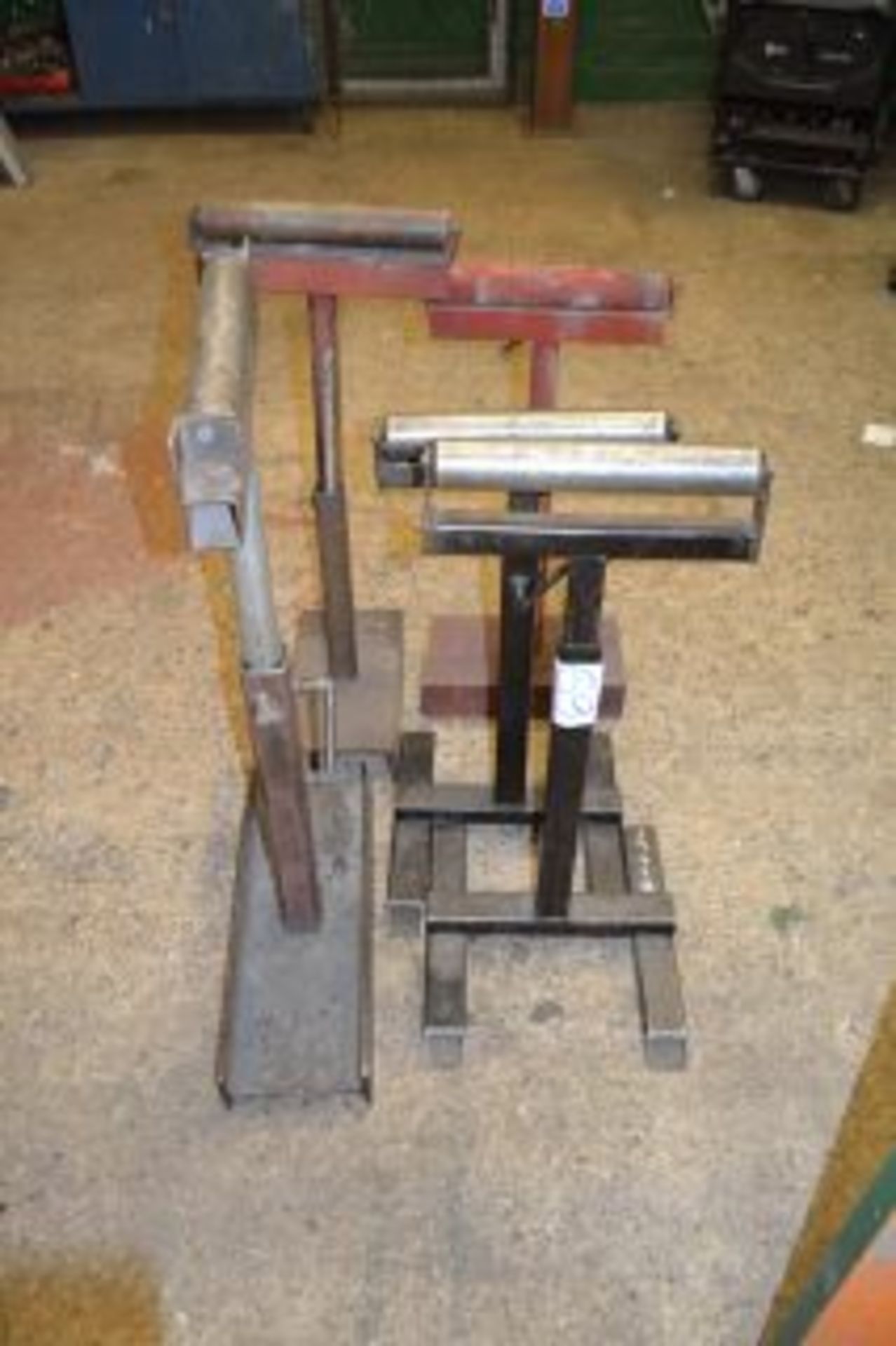 5 no. fabricated single roller stands