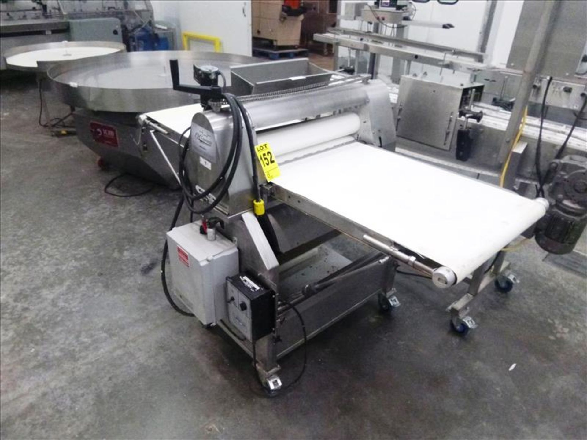 HyperFlow Specialite dough sheeter, 22 in. x 68 in. conveyor w/ VSD