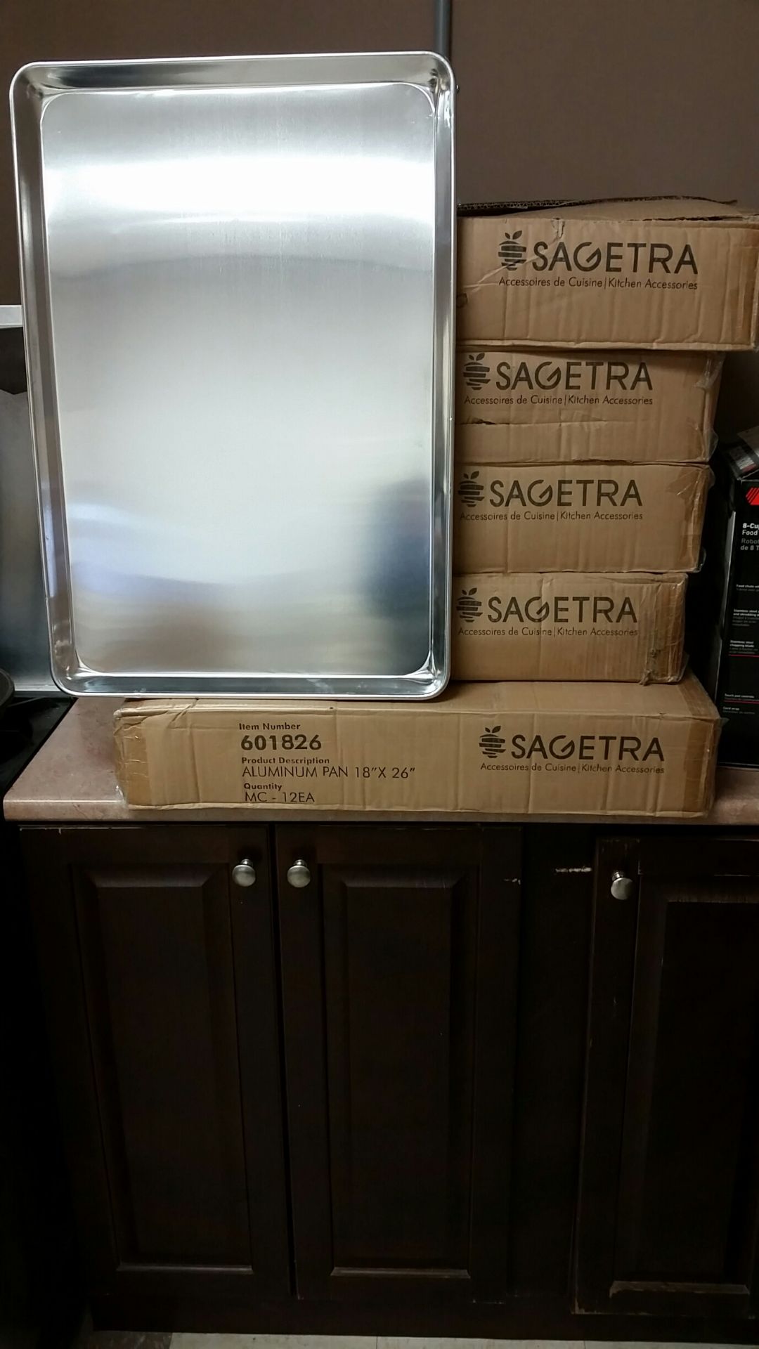 (72) Sagetra aluminum solid trays, 18 in. x 26 in. (NEW)