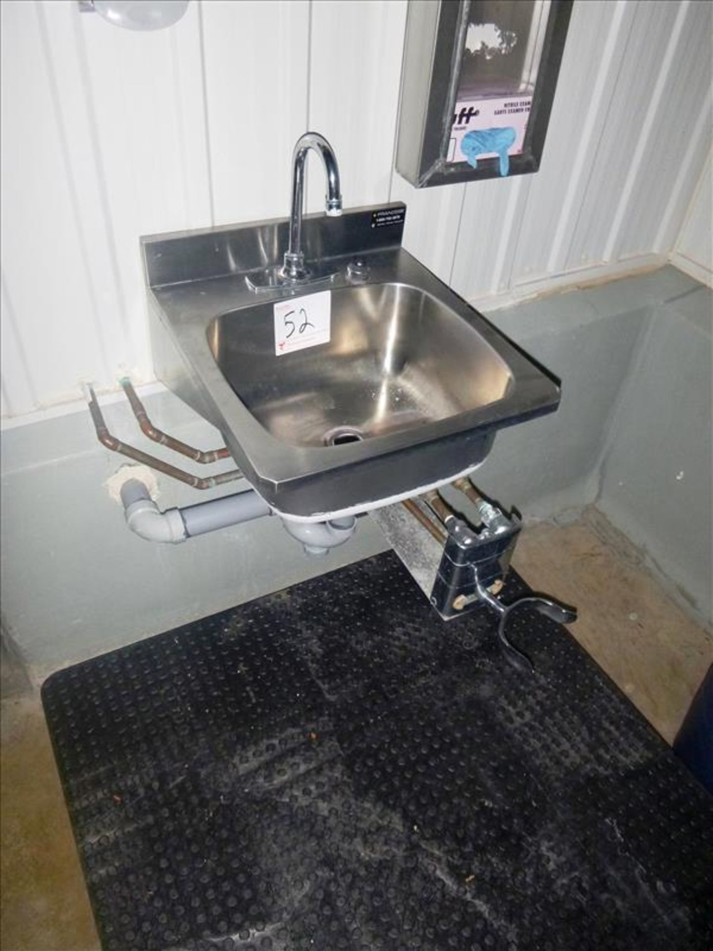 s/s hand wash sink, wall mounted, foot operated