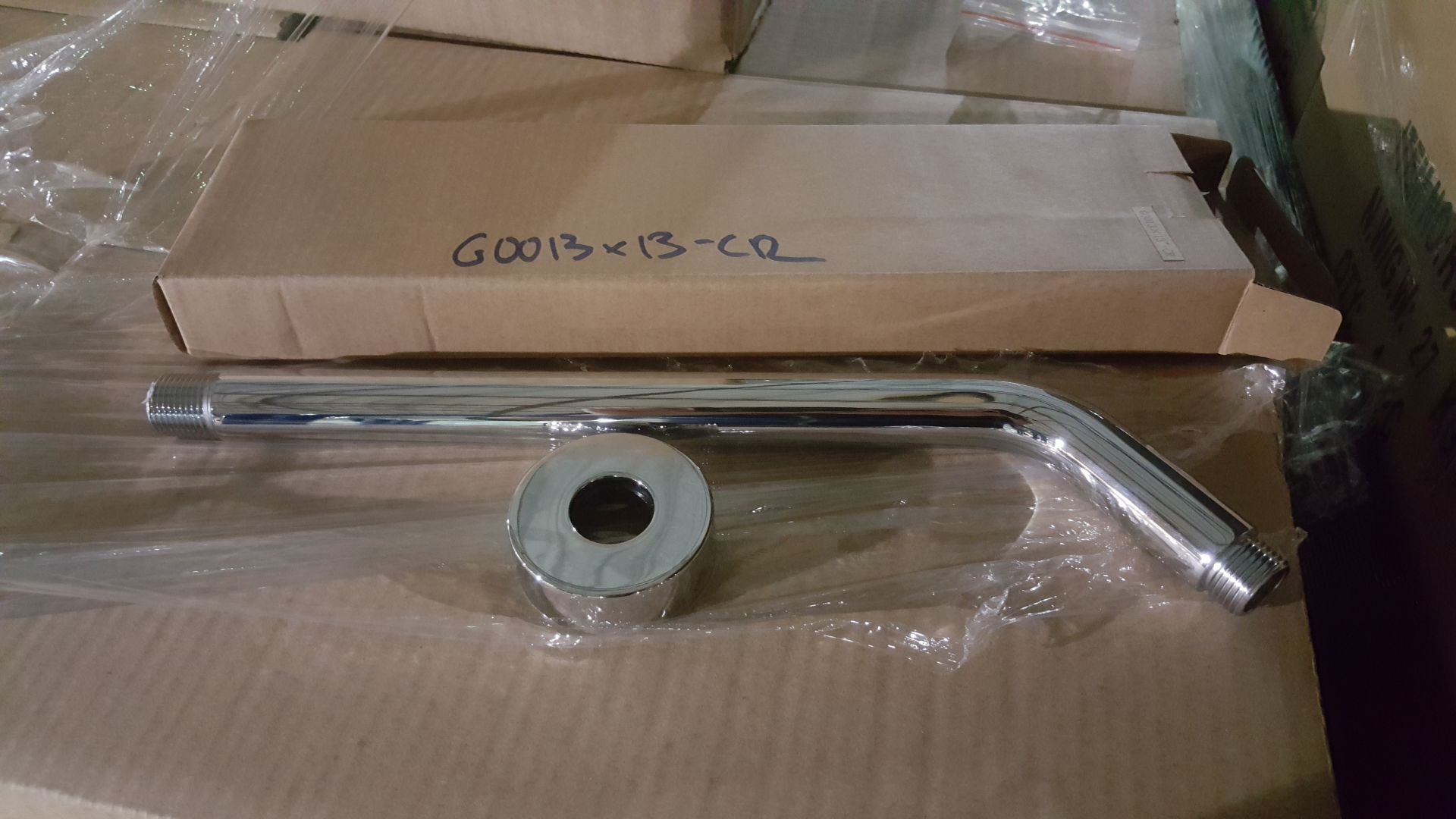 G10013x13CR shower arm with collar - Image 2 of 2