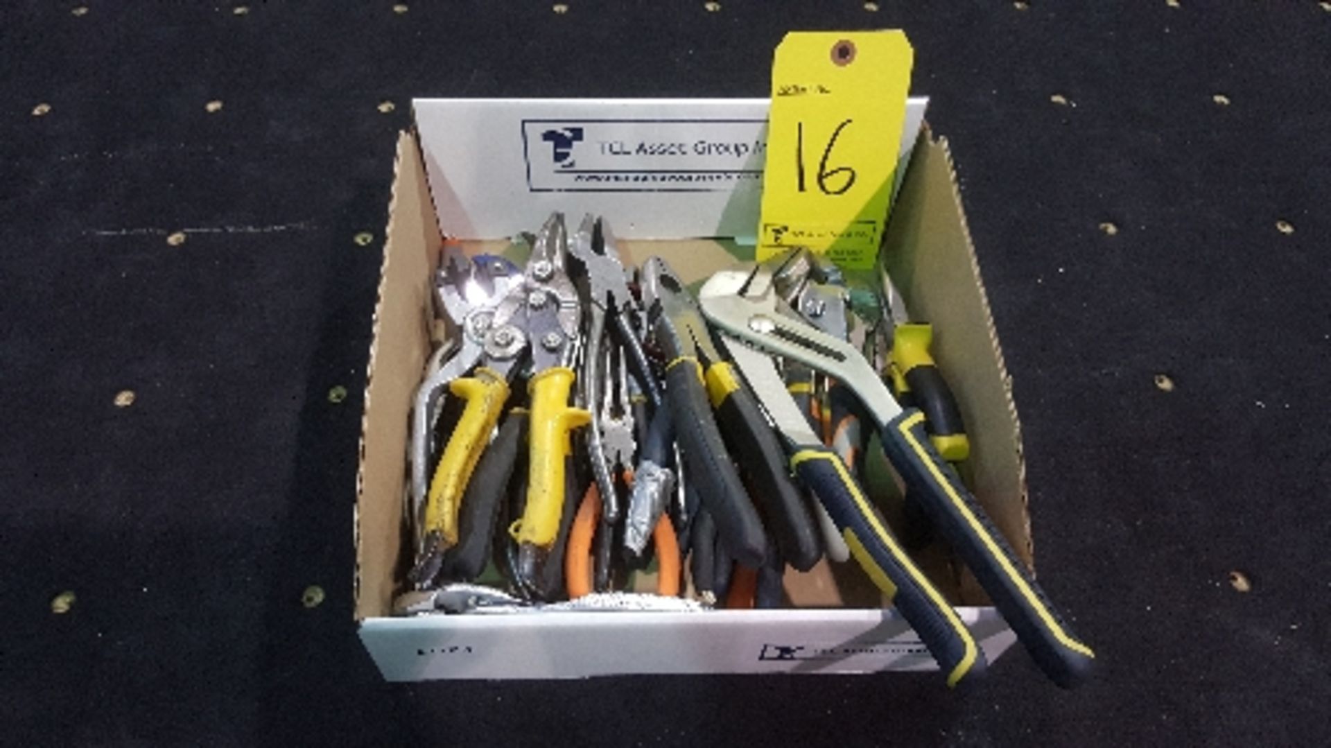 Lot (21) Pliers, various sizes and styles