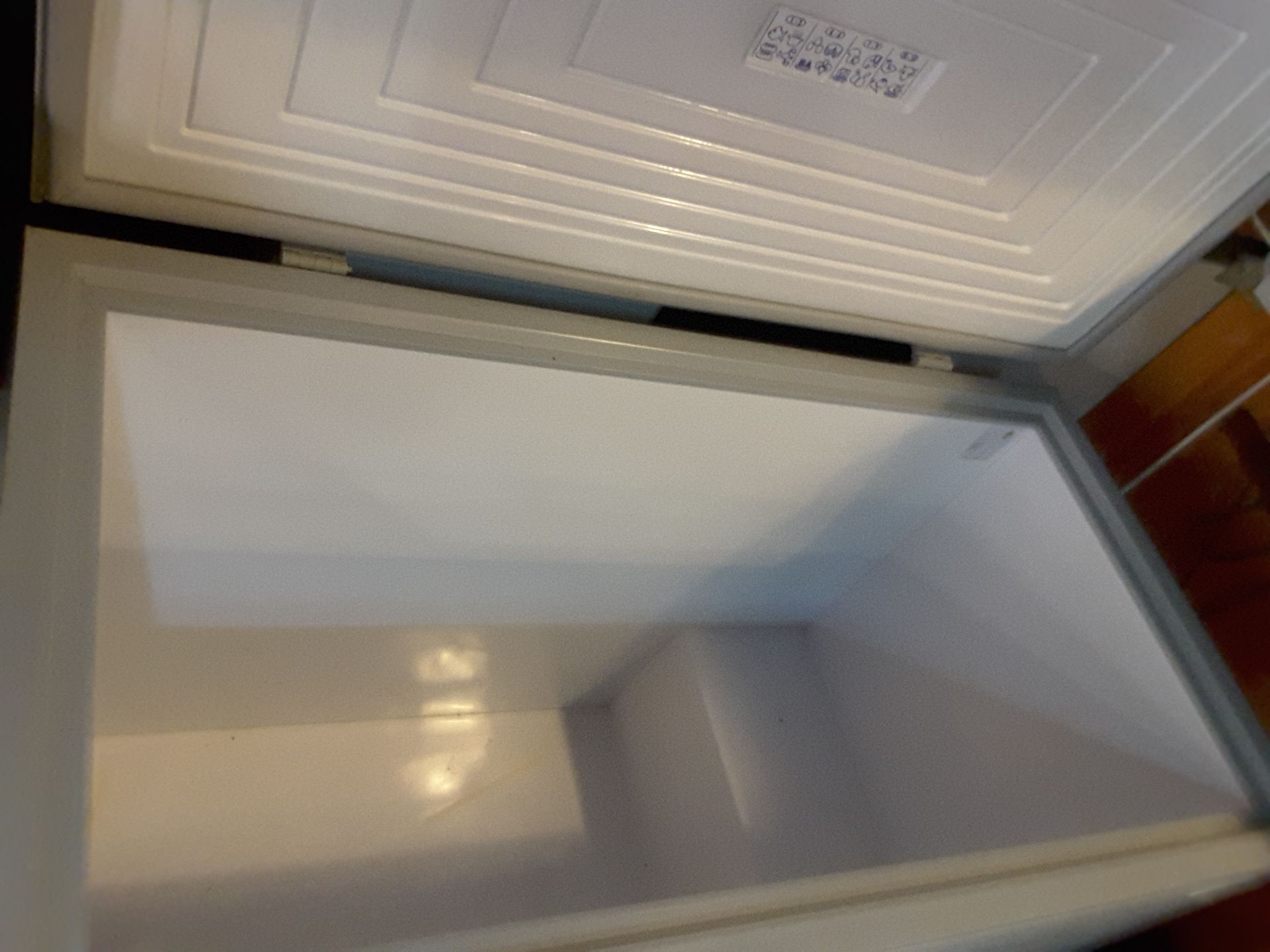 Chest Freezer - Image 2 of 2