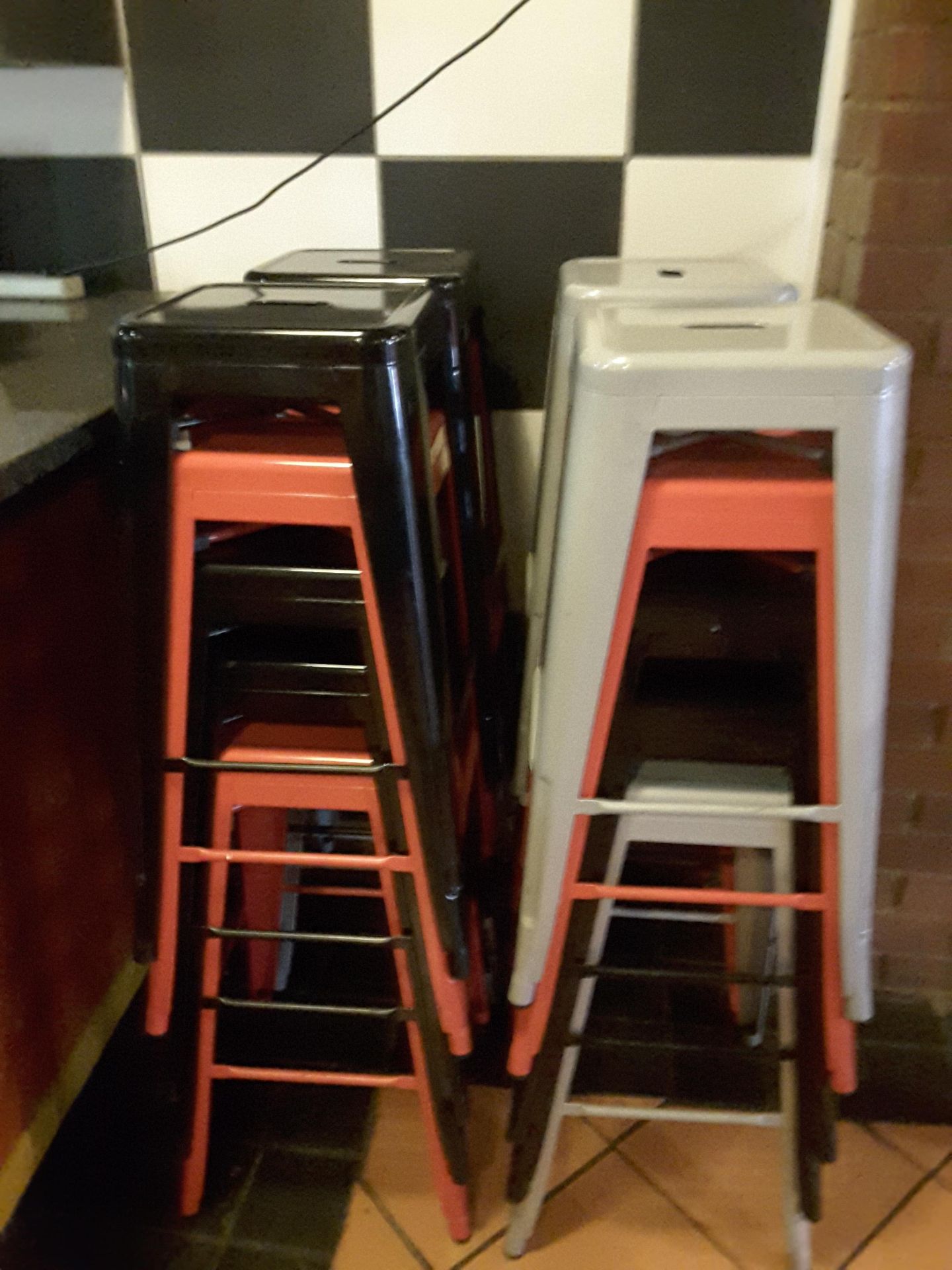 20 Metal Bar stools