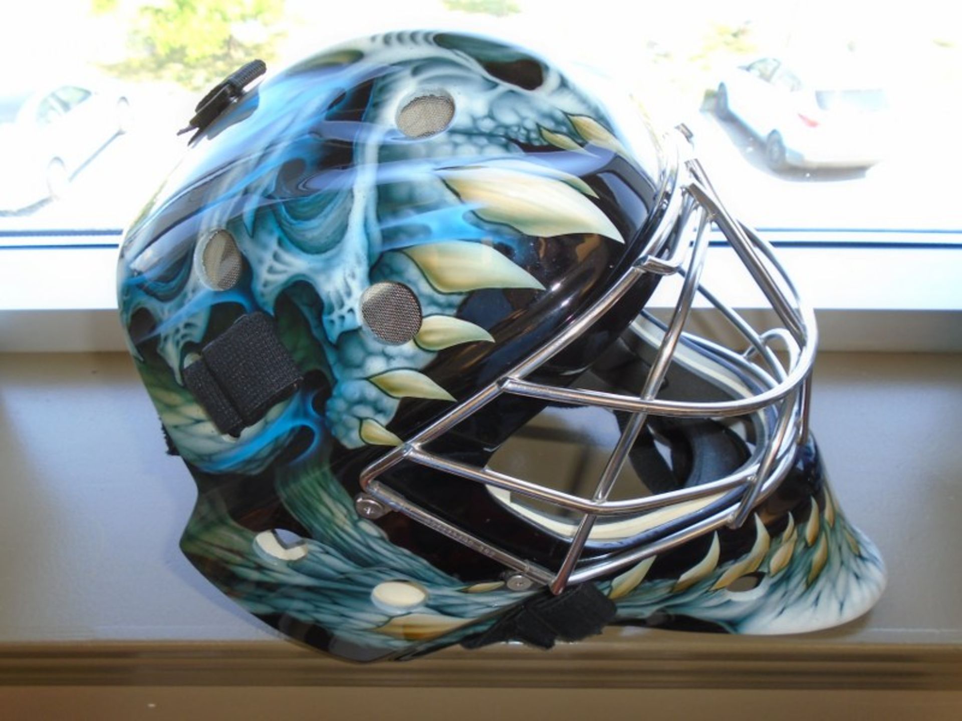 Itech Graphic Goalie Mask - Image 2 of 2