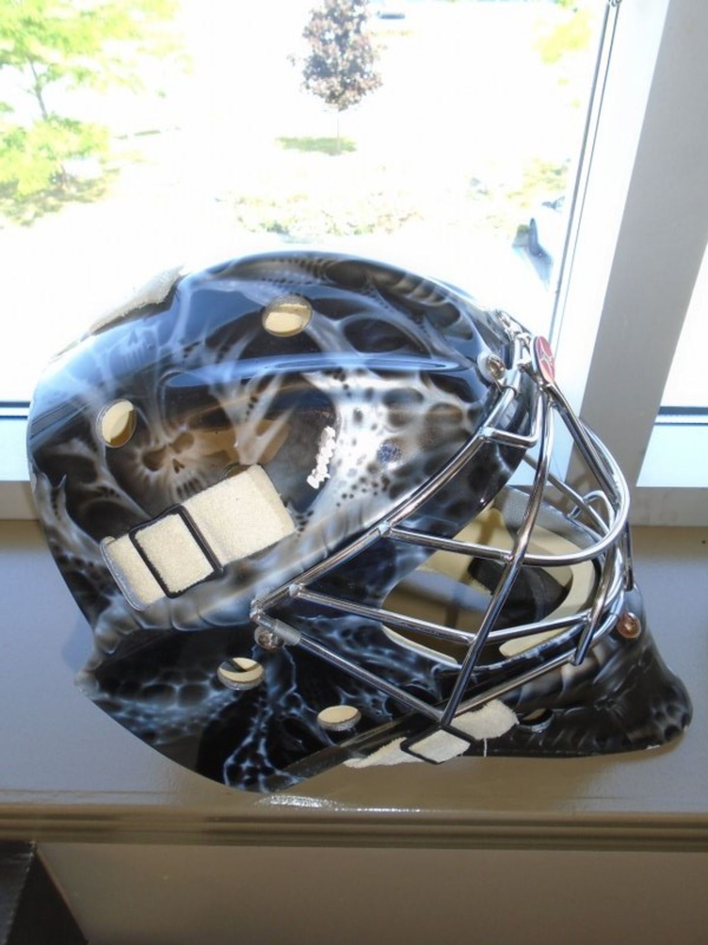 Itech Graphic Goalie Mask - Image 2 of 2