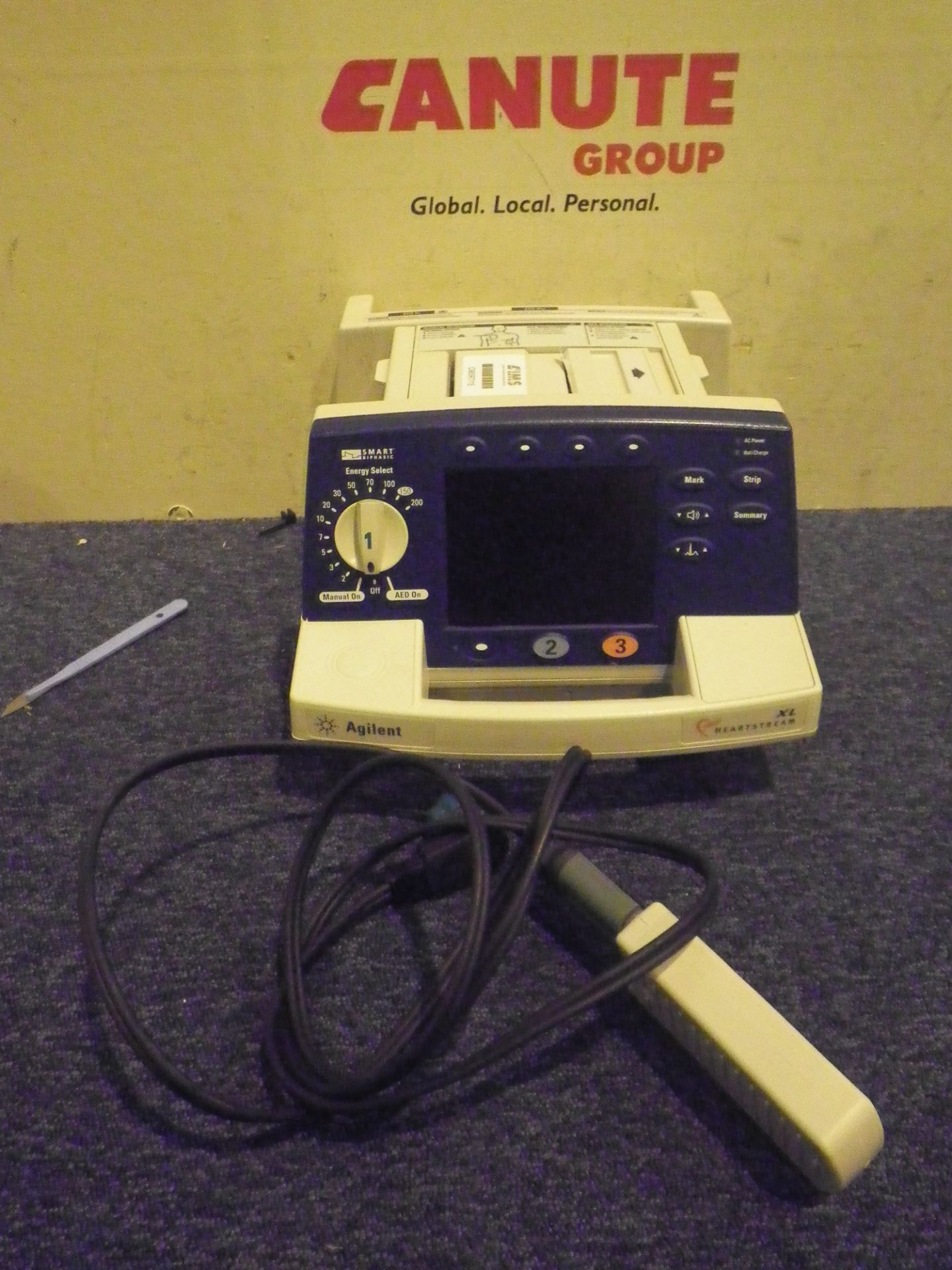 Agilent Heartstream XL Smart Biphasic Defibrillator with Test Load with Lead *Powers Up*
