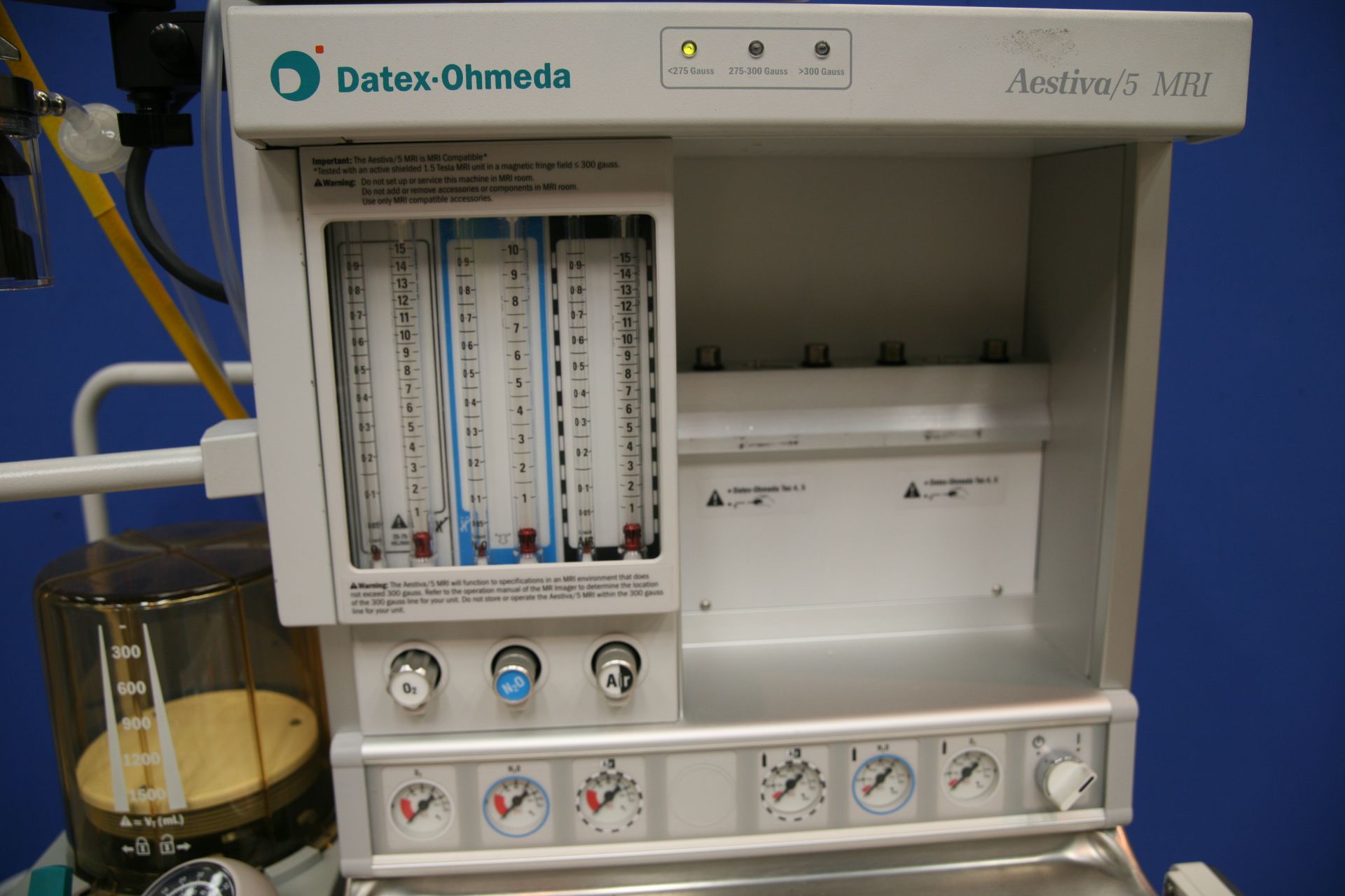 Datex Ohmeda Aestiva 5 MRI Anaethesia Trolley with Smart Vent and Absorber *Powers Up* - Image 2 of 4