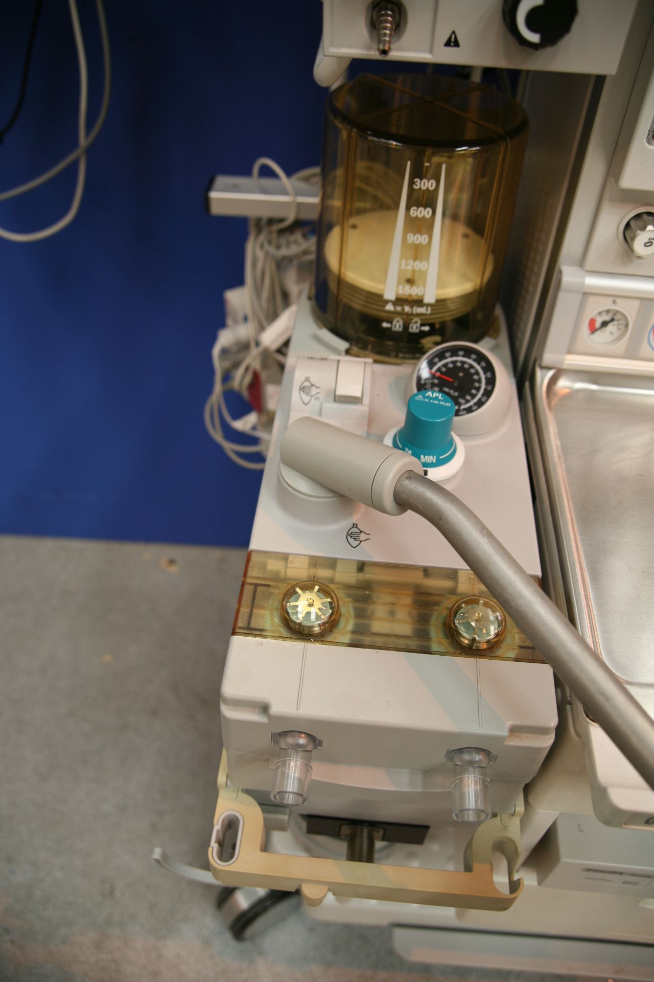 Datex Ohmeda Aestiva 5 Anaethesia Trolley with Agilent Monitor, Smart Vent, Absorber, - Image 6 of 6