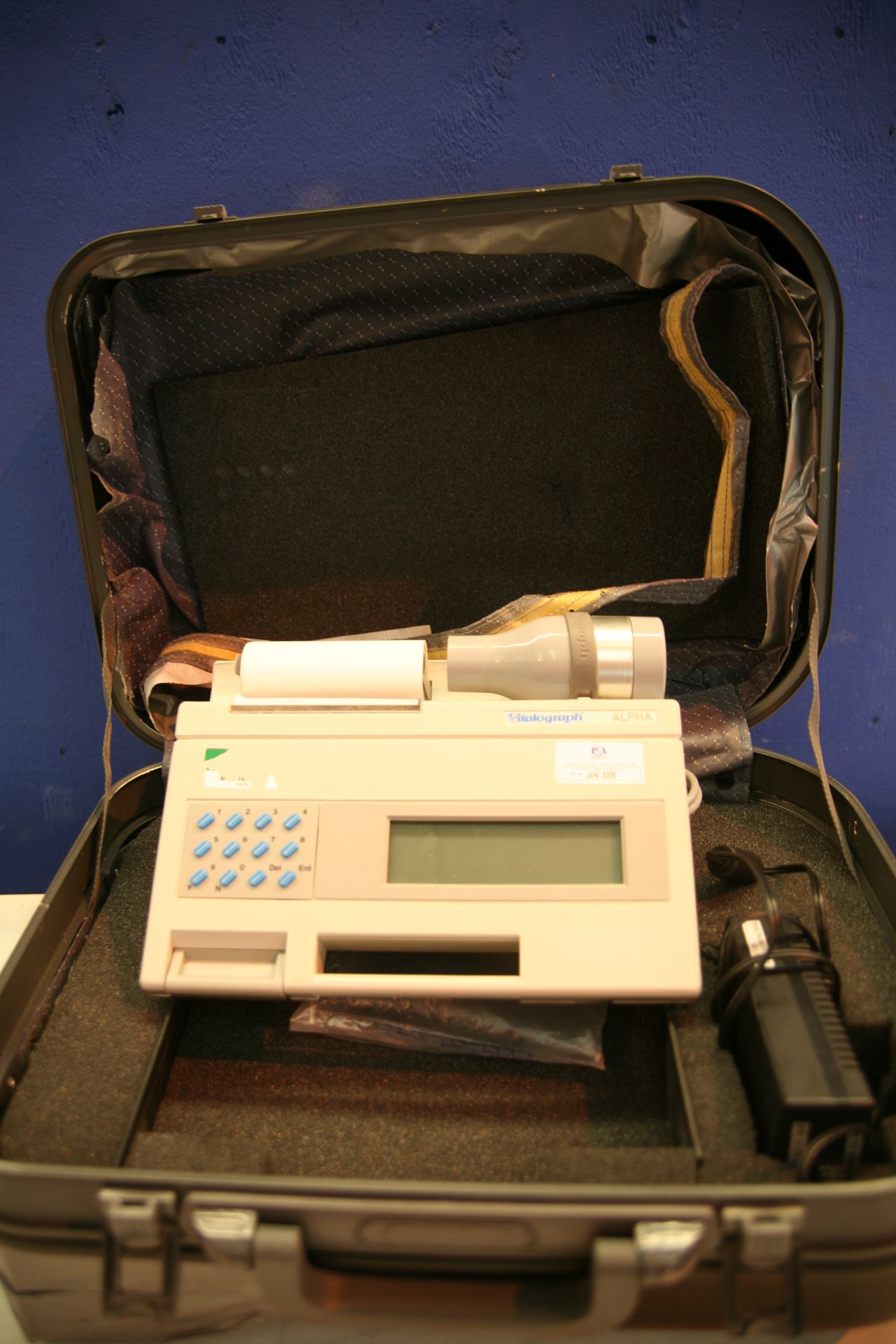 Vitalograph Alpha Spirometer In Case With Probe