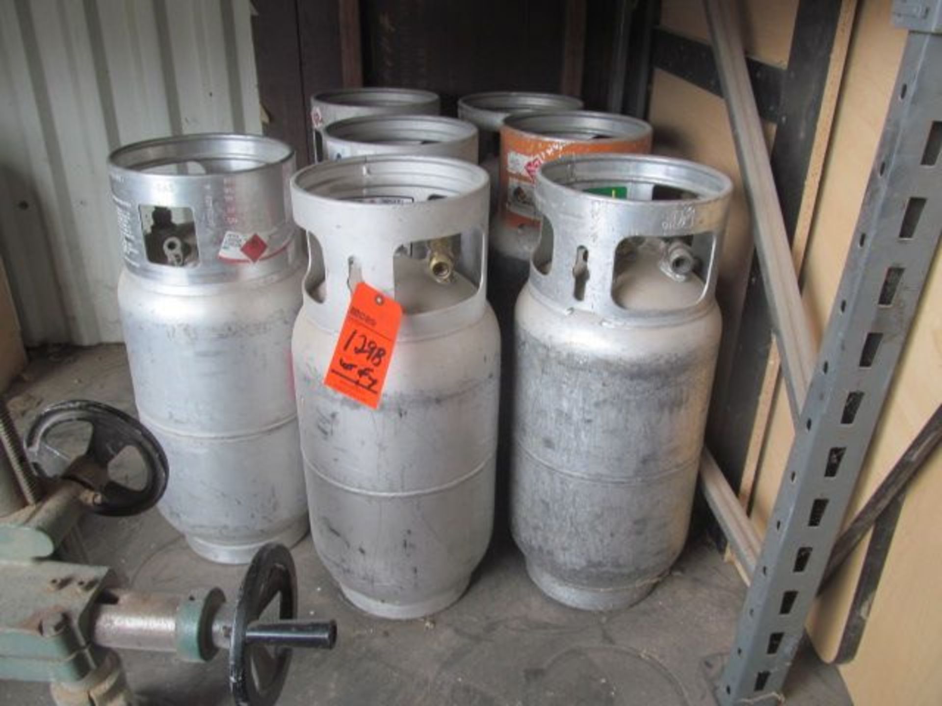 Lot (7) ass't , full, 30-lb propane tanks, for forklifts etc.