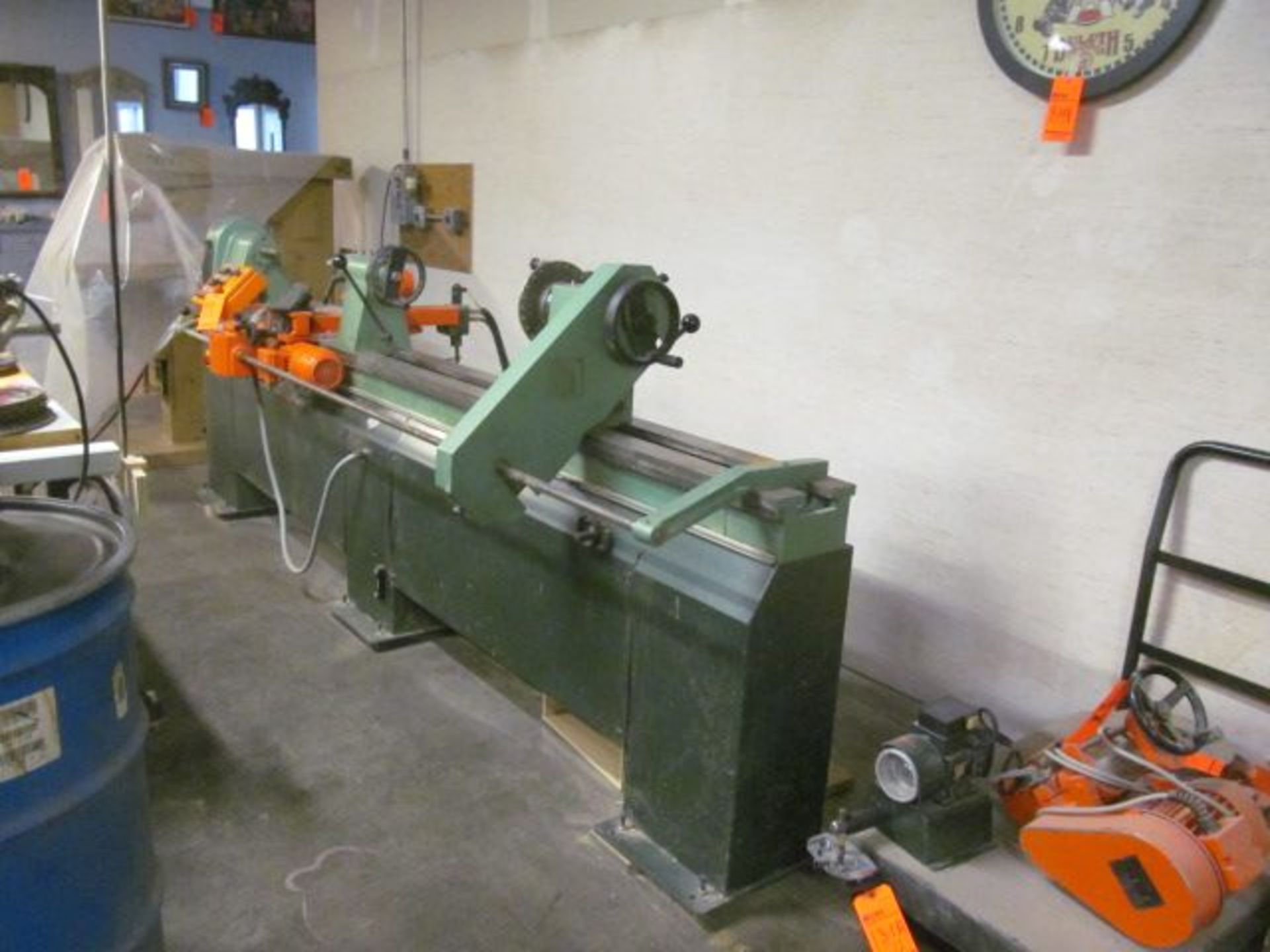 2000 Albus/Hapfo Hydroking 8182 wood lathe, M/N AP5000, S/N 2040, 20" swing X 10' +/- BC, on 12'