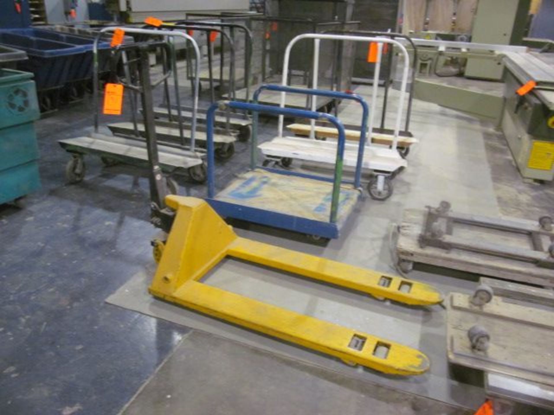 Multiton hydraulic pallet jack, 5,500 lb cap, with 27" X 48" forks