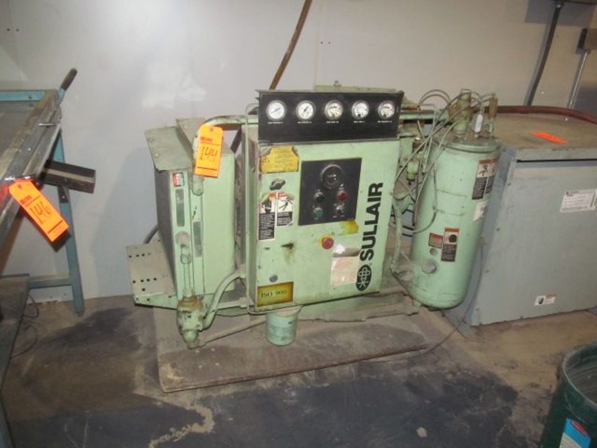 Sullair rotary screw air compressor, data plate N/A, 25 HP, 3 PH