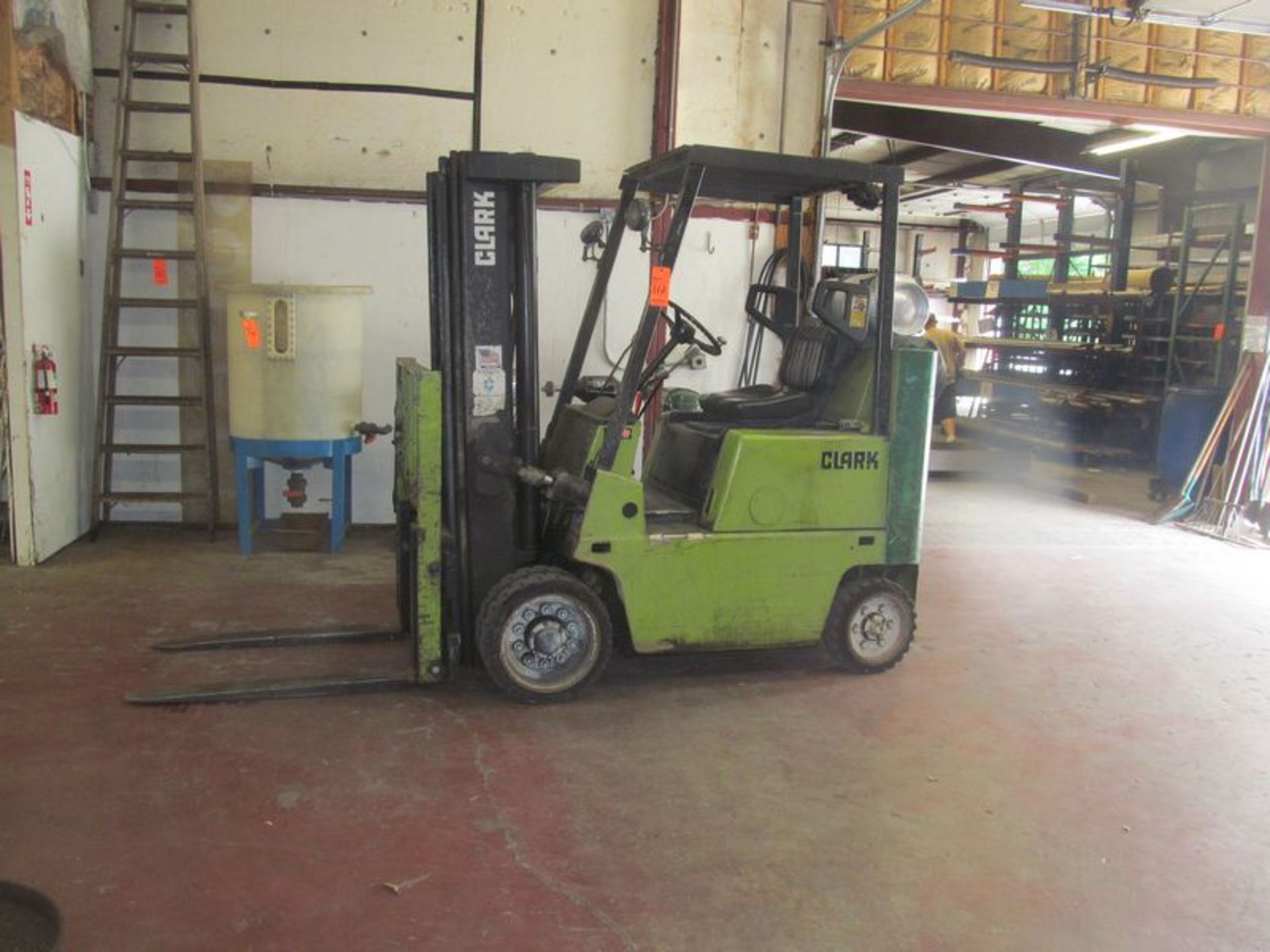 Clark model C500S80 propane forklift, 6,900 lb. capacity, 170" ht. capacity, 1485.1 hrs. at reading,