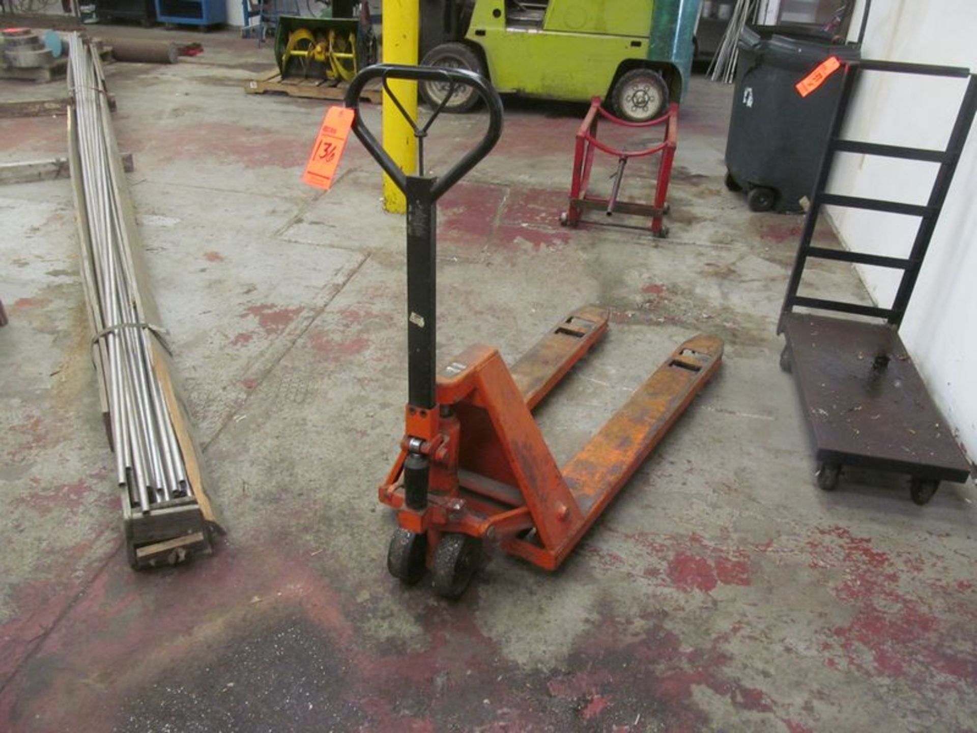 Zenith hydraulic pallet jack, 20" x 48" forks, 5,500 lb. capacity - Image 2 of 2