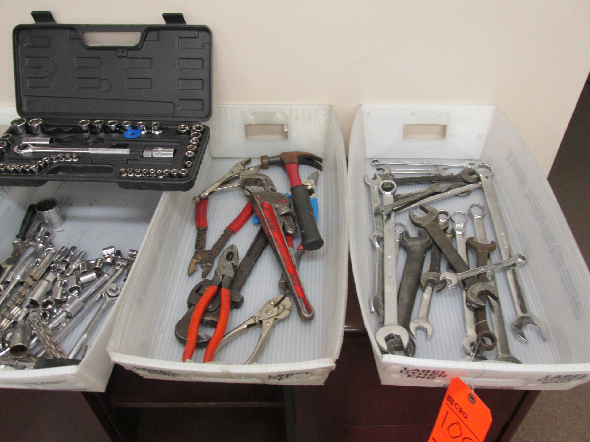 Lot of assorted hand tools - sockets, wrenches, drills, saws, allen wrenches, etc. - Image 3 of 4