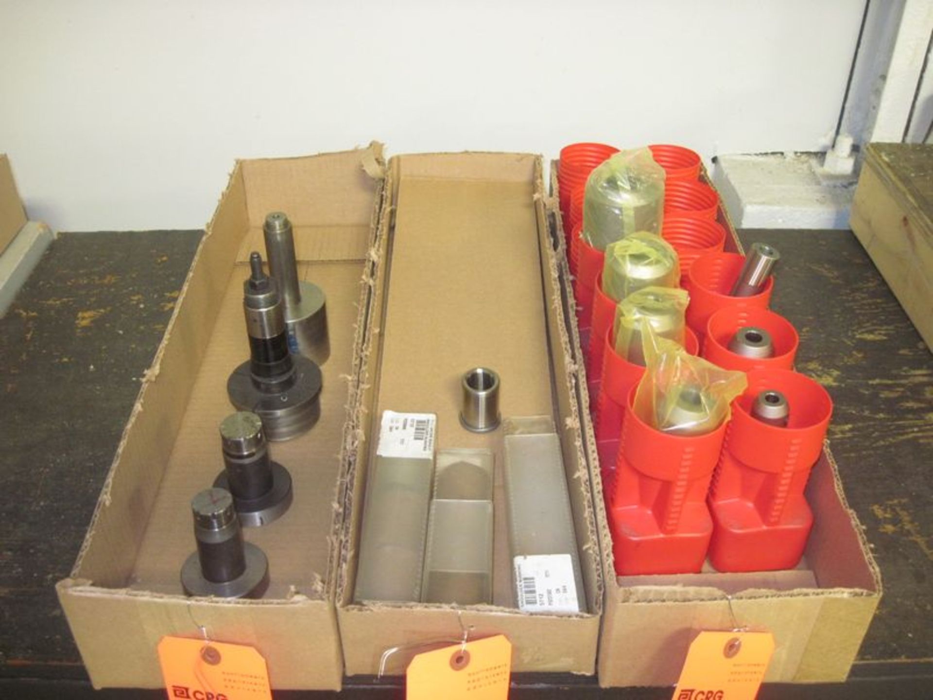 Lot of assorted tooling holders