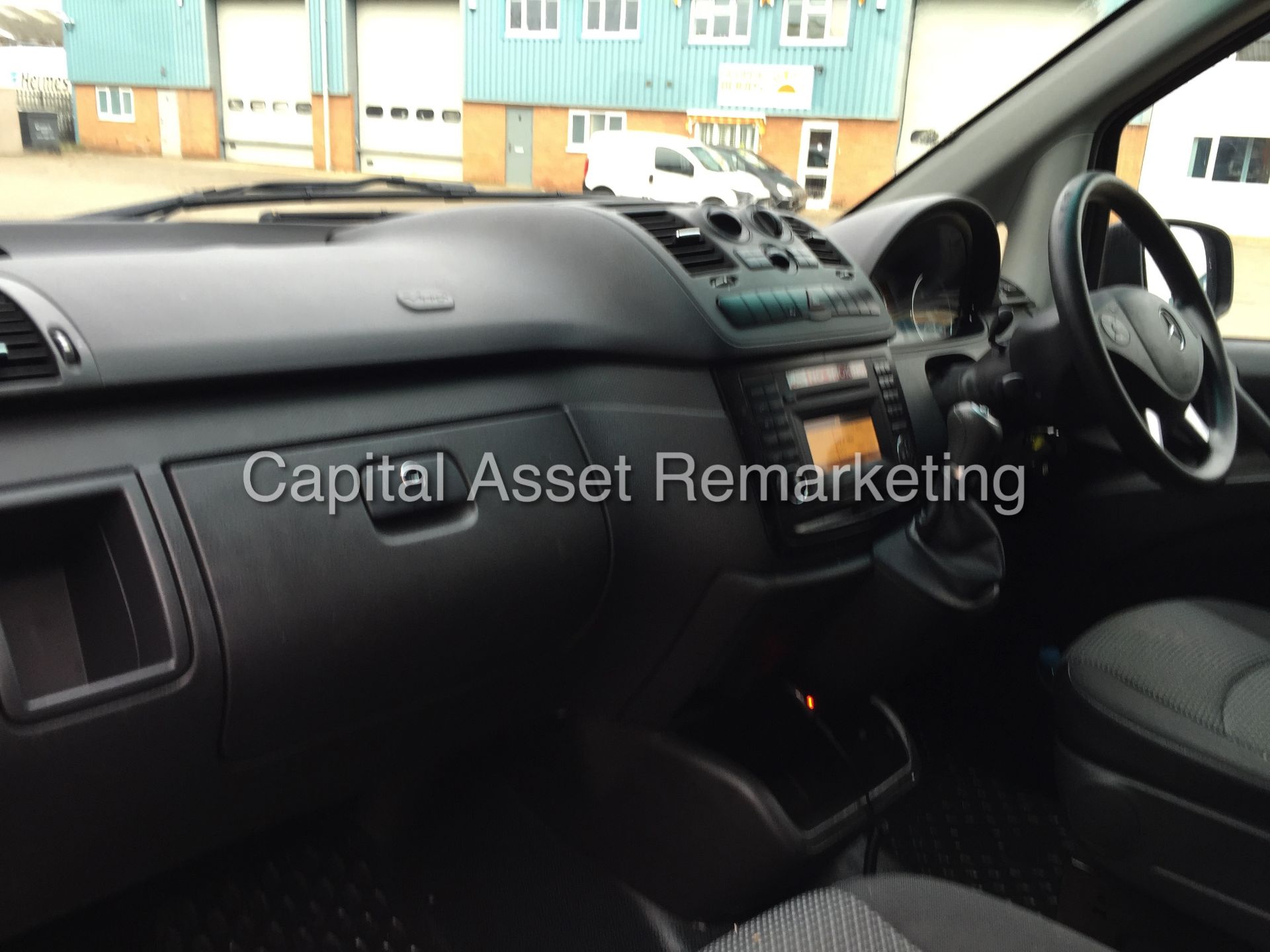 (ON SALE) MERCEDES VITO 113 CDI (2012 MODEL) DUAL LINER - AUTO - AIR CON -  'HUGE SPEC' 1 OWNER - Image 18 of 23